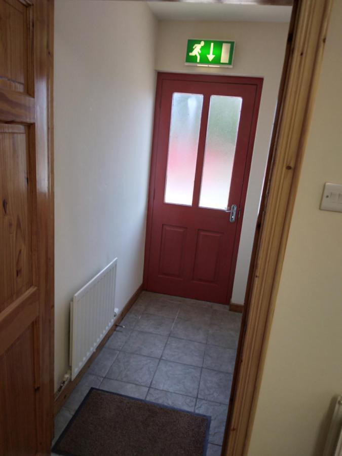 Old School House Belcoo Apartment Luaran gambar