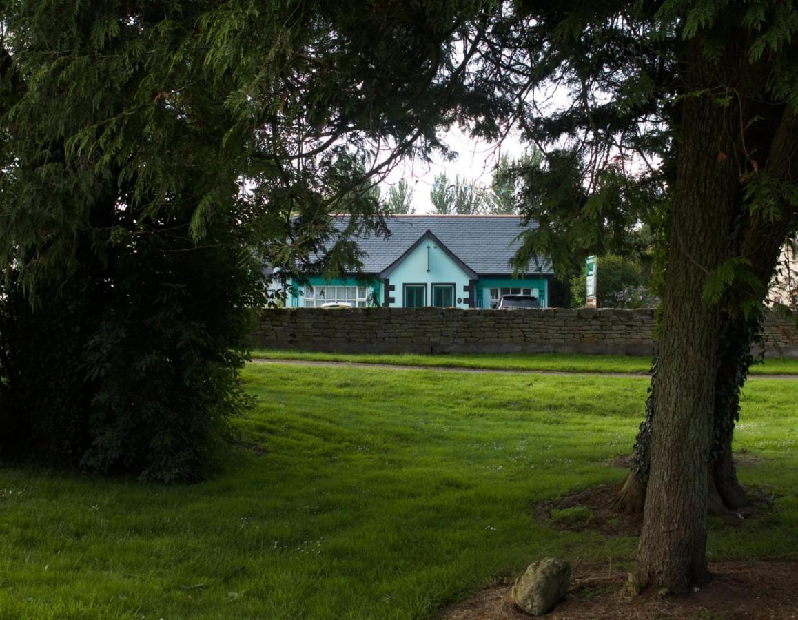 Old School House Belcoo Apartment Luaran gambar